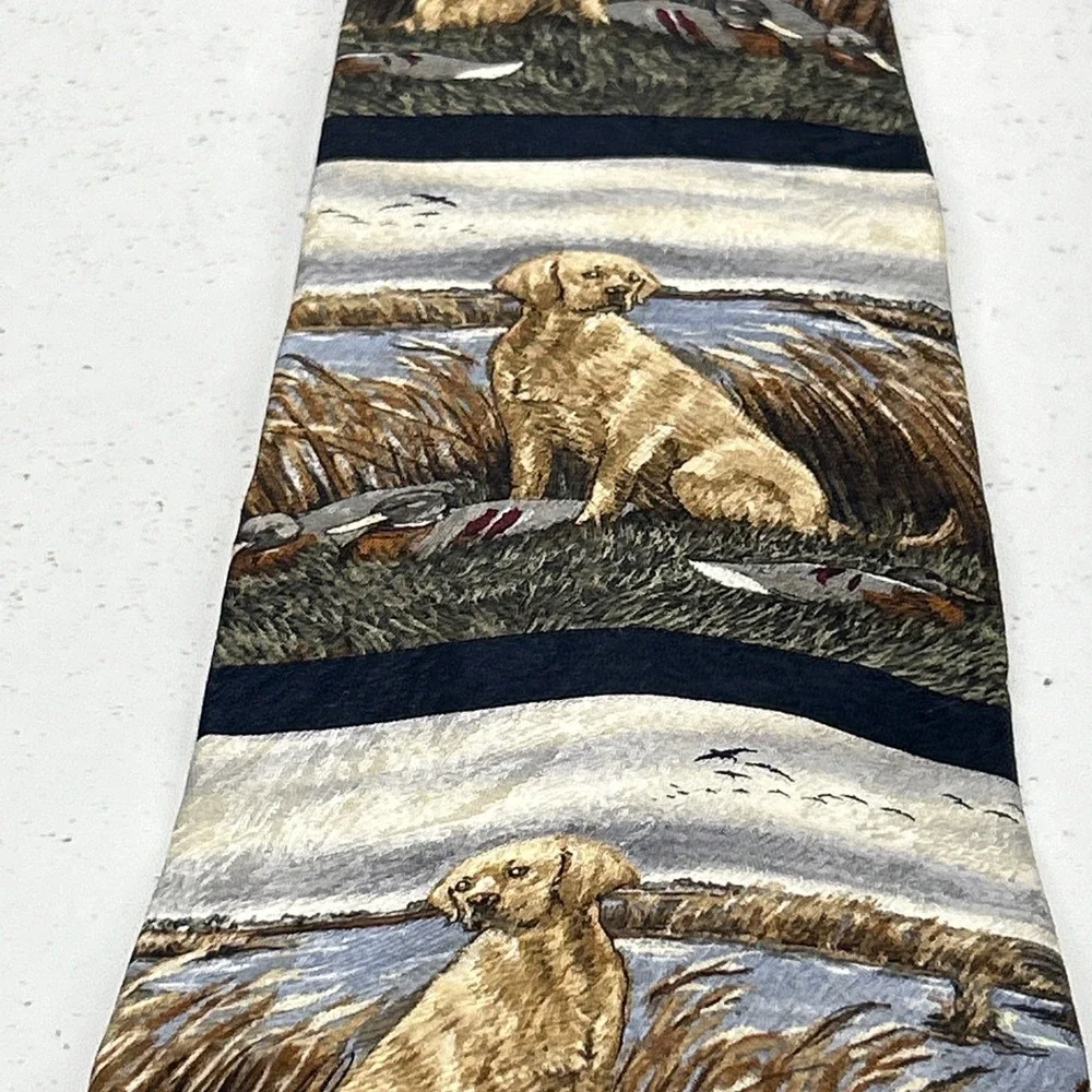 Vtg 1998 Katie D. Cundiff Yellow Lab With Mallard  Decoys 100% Silk Neck Tie USA